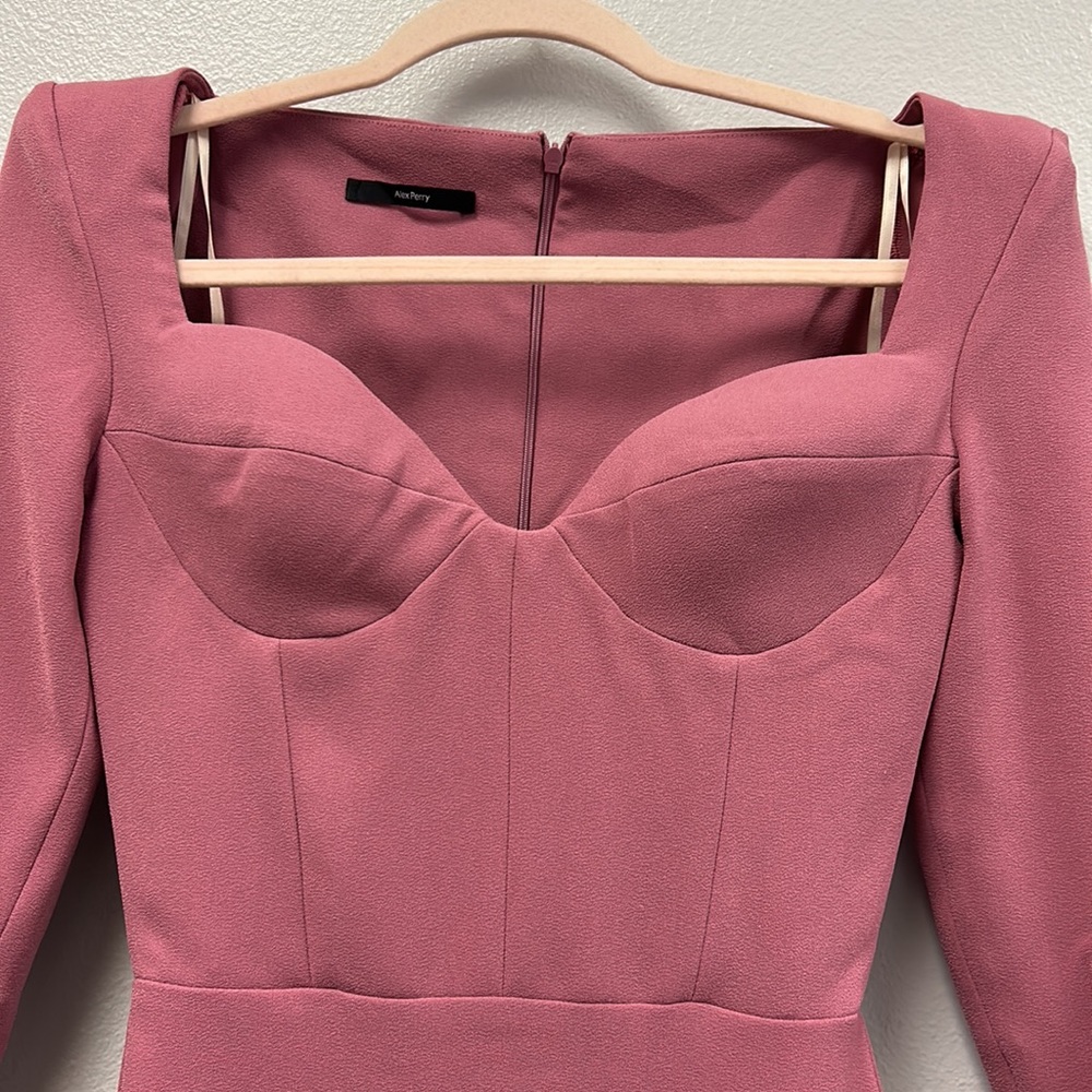 Strong-Shoulder Bustier Stretch Crepe - Picture 6 of 12